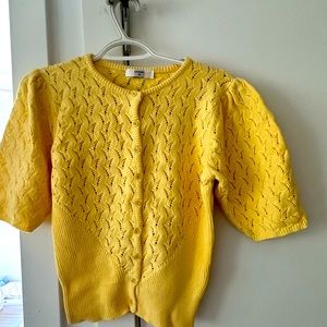 Knitted short sleeve cardigan